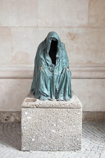 La escultura representa la muerte — Foto de Stock