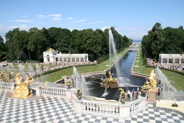Grand Cascade Fountains of Peterhof Palace — Stock Photo, Image