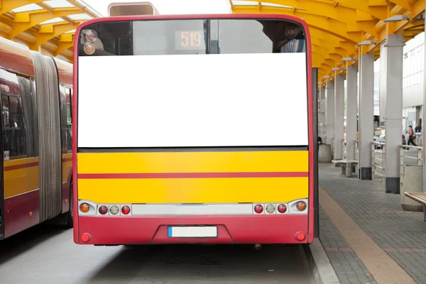 Prázdné billboard na zadní straně autobusu — Stock fotografie