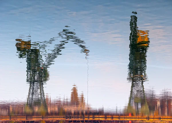 Reflektion över vattnet — Stockfoto