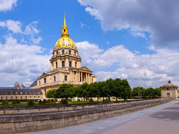 Kerk van Les invalides in Parijs, Frankrijk. — Stockfoto