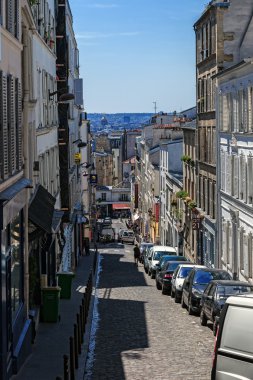 büyüleyici paris sokaklarında