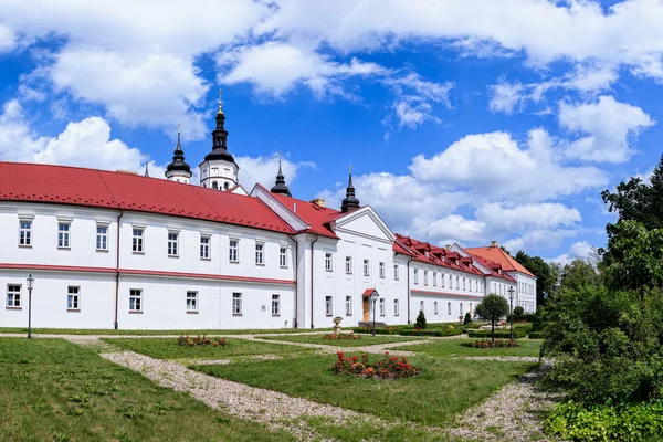 Білий монастир — стокове фото