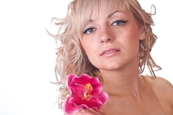 Nude female body with flower on her shoulder — Stock Photo, Image