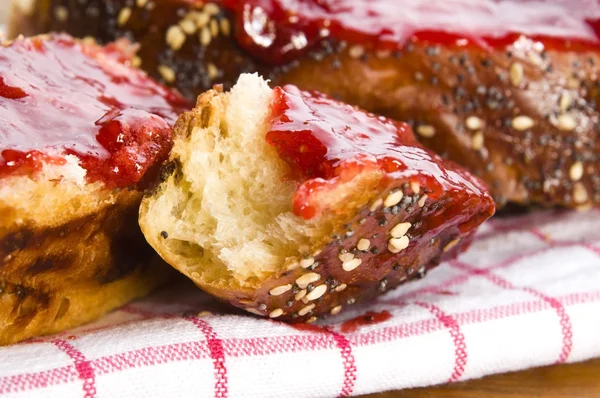 stock image Sweet bread ( challah ) with strawberry jam