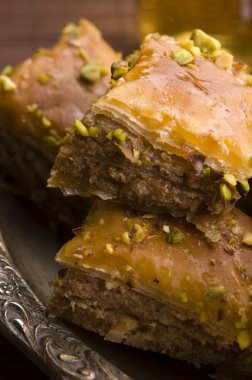 Baklava - geleneksel Orta Doğu tatlı çöl