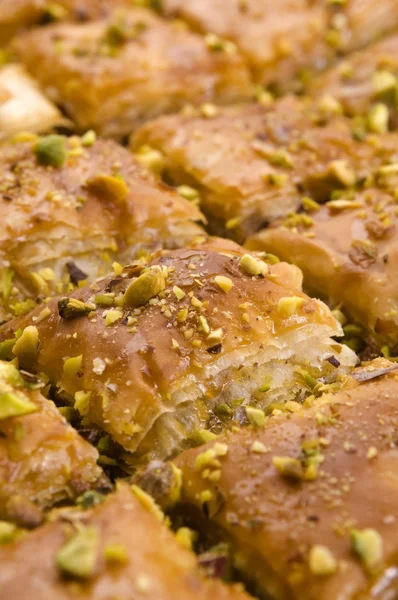 Baklava - desierto dulce tradicional de Oriente Medio — Foto de Stock