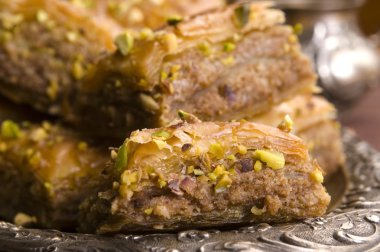 Baklava - geleneksel Orta Doğu tatlı çöl