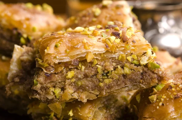 Baklava - tradiční blízkovýchodní sladký desert — Stock fotografie