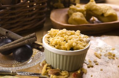 Erik tart malzemeler