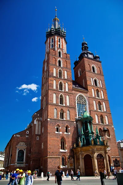 Mariacki 教会在克拉科夫 — 图库照片