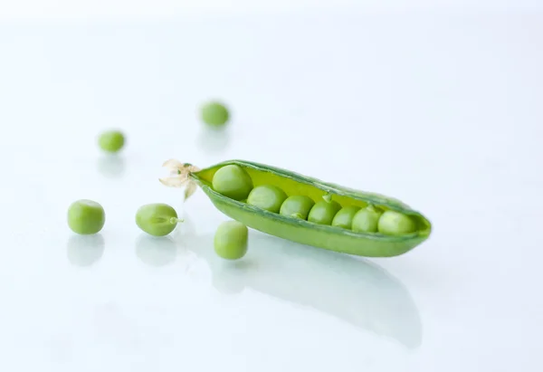 Stock image Fresh green pea in the pod