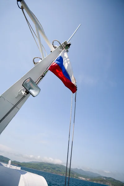 Rusland vlag op mast — Stockfoto