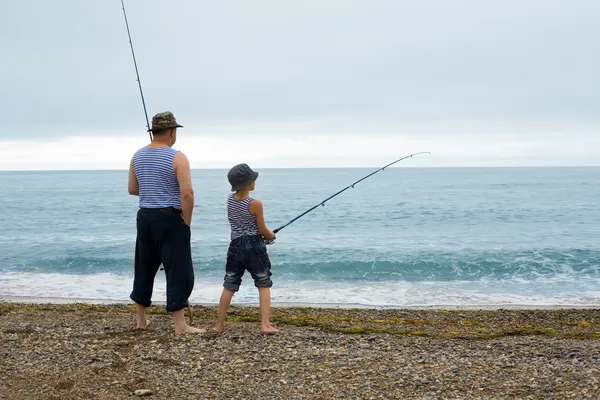 Παππούς και εγγονός αλιείας — Φωτογραφία Αρχείου