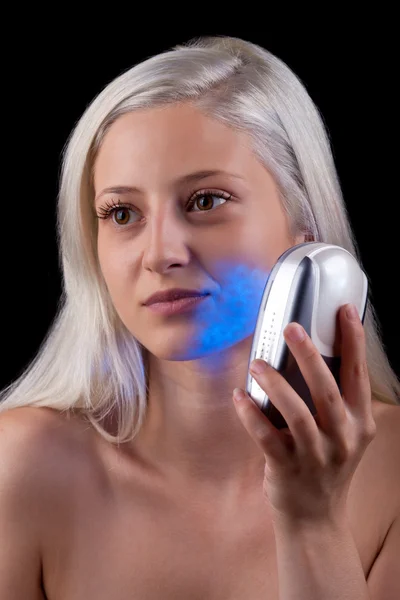 Tratamento fototerápico com luz azul — Fotografia de Stock