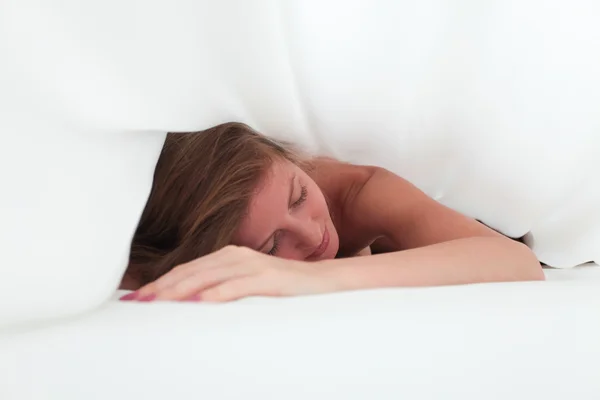 Mulher na cama — Fotografia de Stock