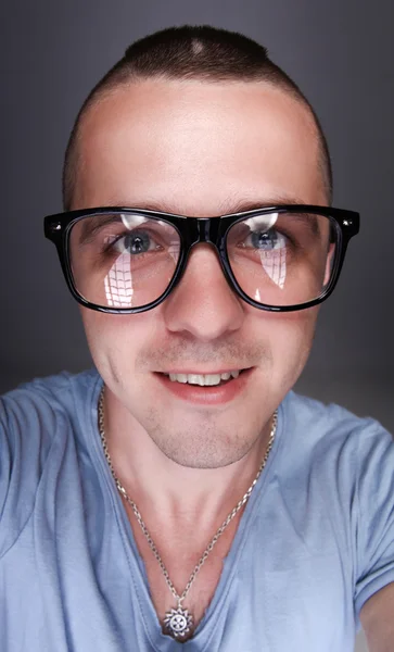 Homme à lunettes — Photo