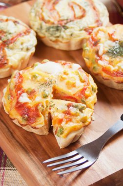 sebze ile Mini quiche lorraine