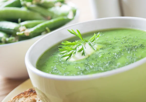 Sopa de guisante verde —  Fotos de Stock