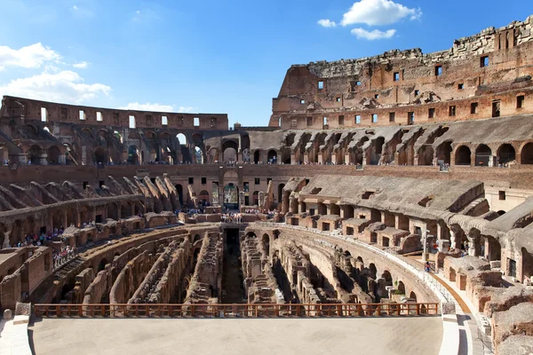 Itálie. Řím. starověké collosseo — Stock fotografie