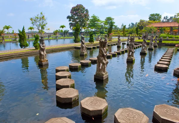 Bali, Indonesia, tempat pemandian Imperial (Taman Tirta Gangga) — Stok Foto