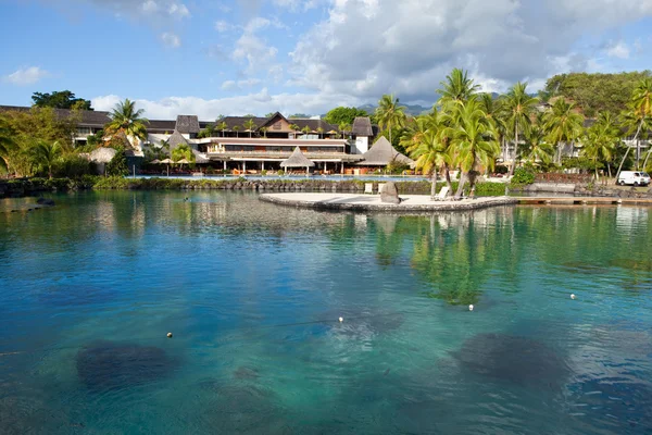 Polynesiska landskap-azure lagunen — Stockfoto