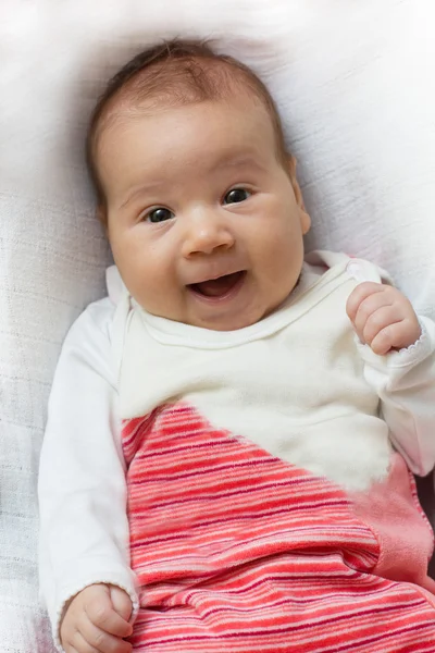 Bonito bebê feliz — Fotografia de Stock