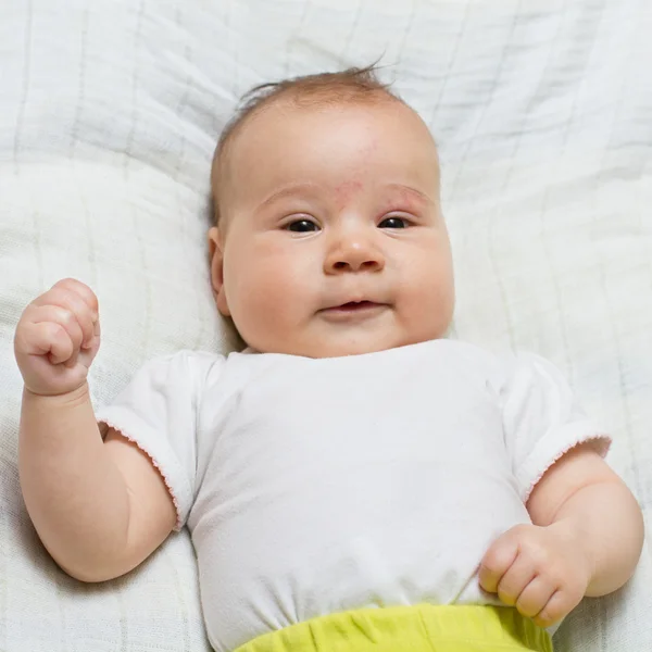 Imádnivaló baba mosolyogva — Stock Fotó