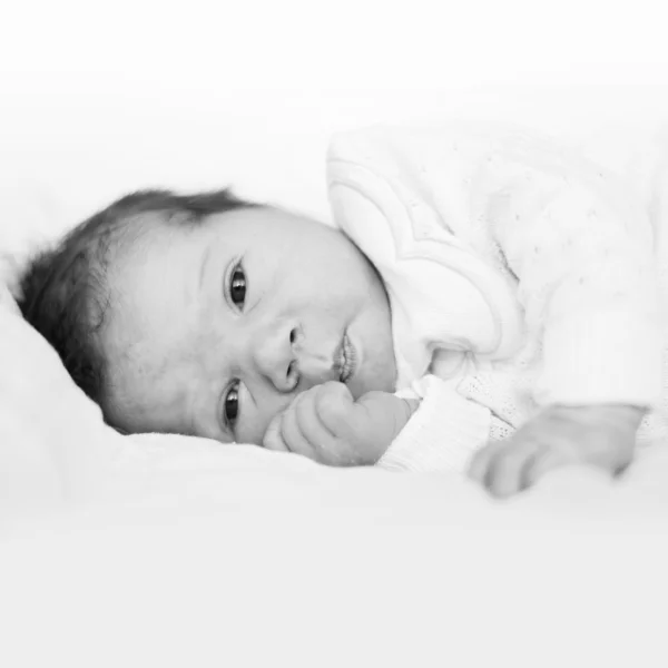 Dziewczyna noworodka — Zdjęcie stockowe