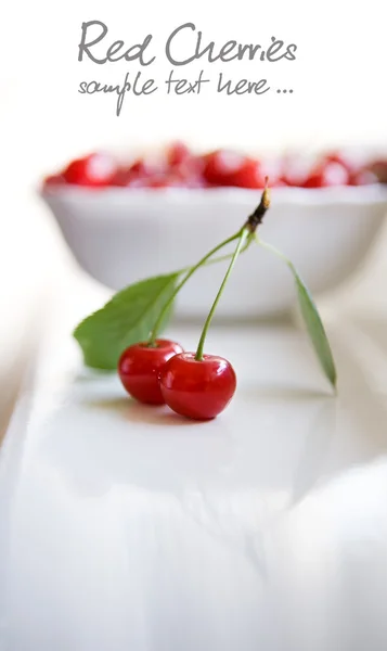 Fresh red cherries — Stock Photo, Image