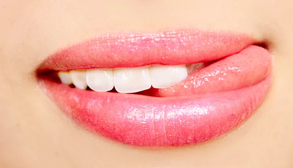 Schöne Lippen — Stockfoto
