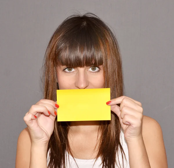 Woman with paper — Stock Photo, Image