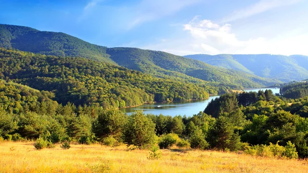 Болгарское озеро — стоковое фото