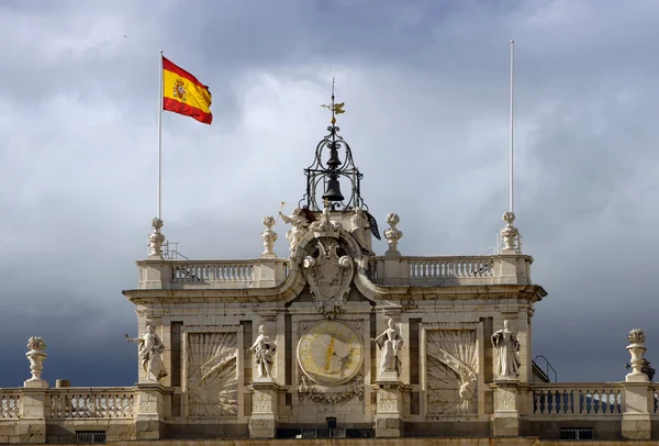 Королевский дворец Мадрид — стоковое фото