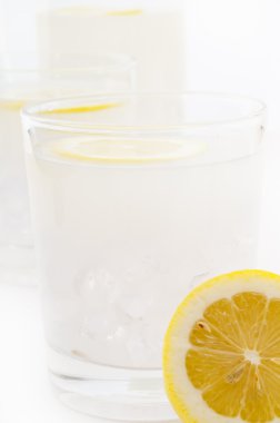 taze limonata içmek