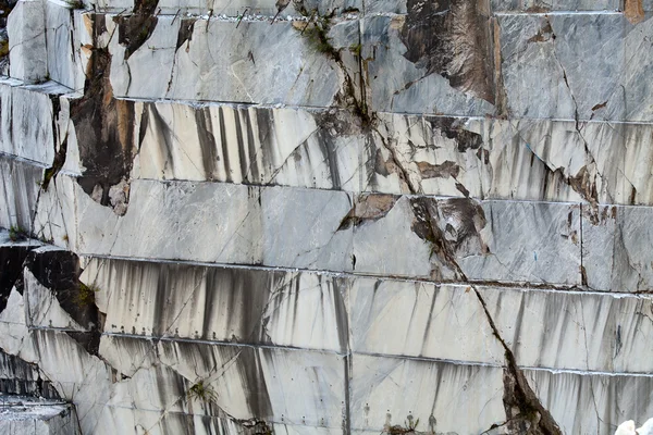 Mramorové lomy - Apuánské Alpy — Stock fotografie