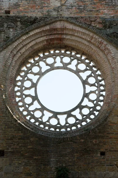 Аббатство Сан-Галгано, Тоскана, Италия — стоковое фото