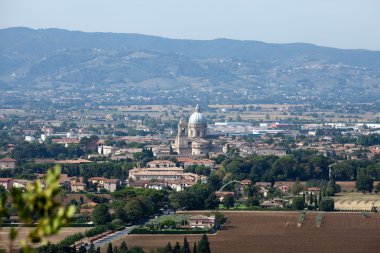 assisi panoramik manzaralı. Umbria.