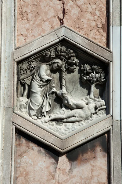 Florence - de zeshoekige vrijstelling op de giottos campanile. — Stockfoto