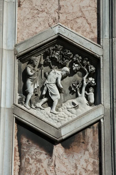 Florence - The hexagonal Relief on the Giottos' Campanile. — Stock Photo, Image