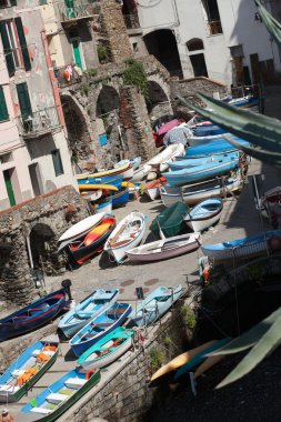 Cinque Terre İtalya balıkçı tekneleri