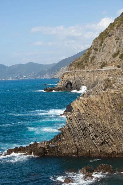 Cliffs in riomaggiore. cinque terre, Ligurië, Italië — Stockfoto