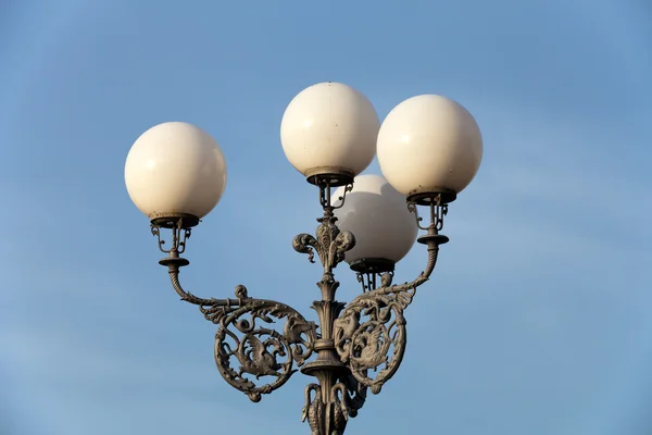 Florencja piazza michelangelo lampy uliczne — Zdjęcie stockowe