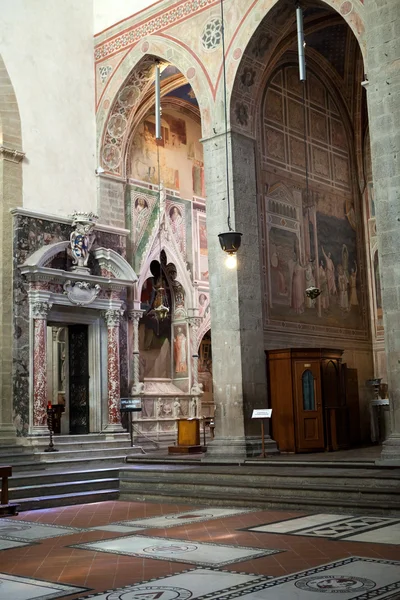 Florens - basilikan santa croce. baroncelli kapell — Stockfoto