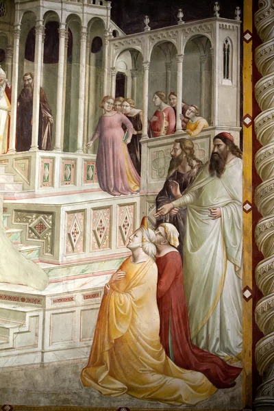 Florence - Santa Croce: Fresco's in de kapel Baroncelli — Stockfoto