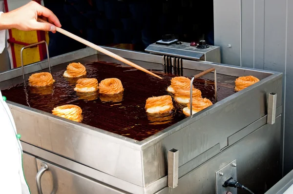 Frying of donuts — Stock Photo, Image