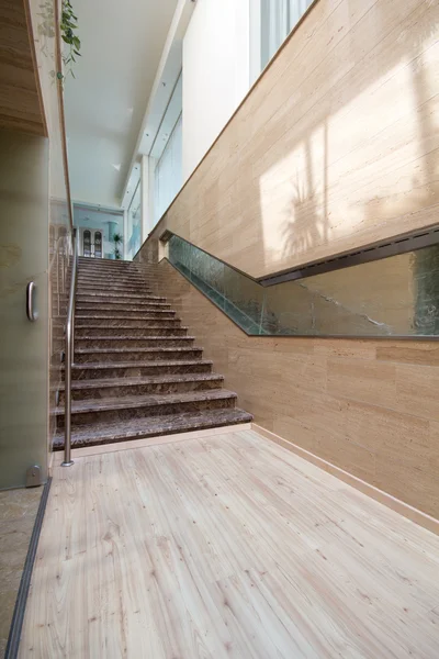 Escalier moderne — Photo