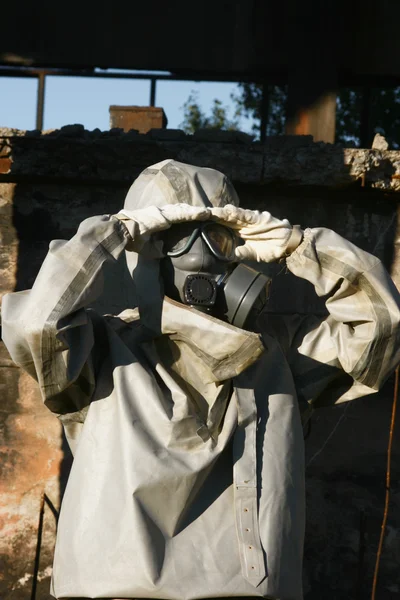 Man in protective gas mask — Stock Photo, Image