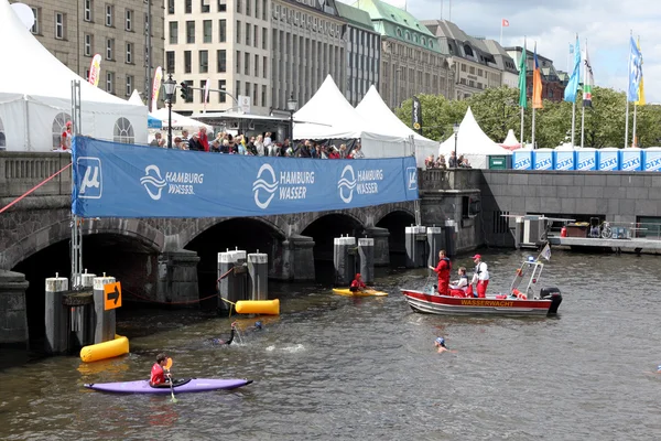 21.07.2012 hamburg. dekstro enerji triatlon