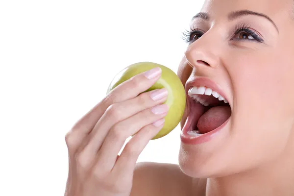 Γυναίκα δαγκώματος μήλο — Φωτογραφία Αρχείου
